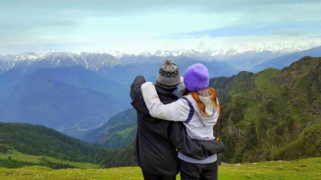 Day 3: Stelling to Chiklani Basecamp