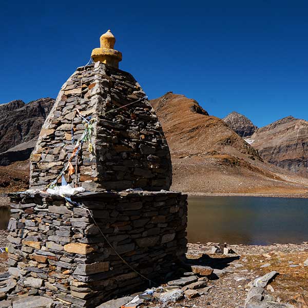 Day 2: Base Camp Hirni to Dashaur Lake via Marhi / Rohtang Side – Return to Camp